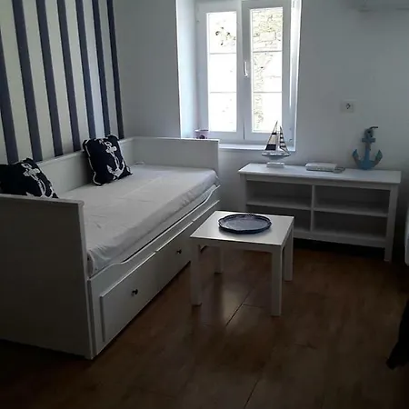 3 Gracije Lägenhet Koper