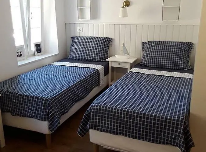 Tri Gracije * קופר