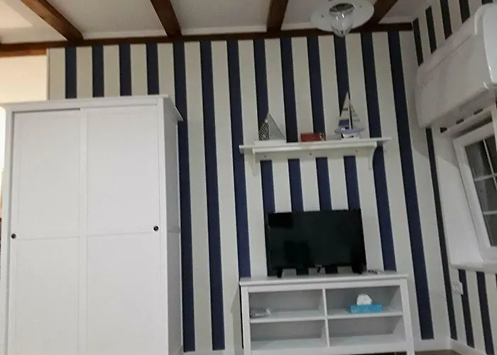 Tri Gracije Lejlighed *