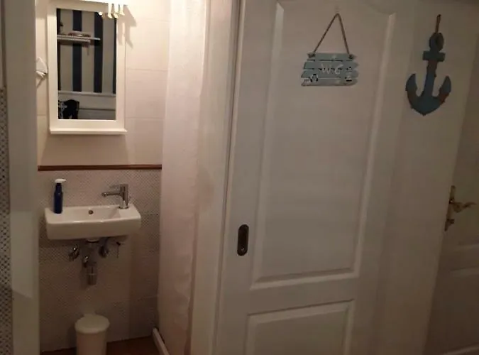 Tri Gracije * קופר